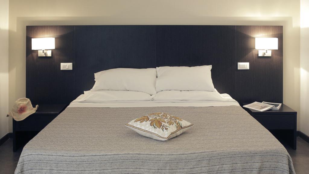 Le Stanze Sul Corso Bed & Breakfast Pescara Exterior foto