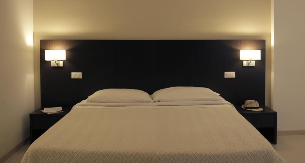 Le Stanze Sul Corso Bed & Breakfast Pescara Exterior foto
