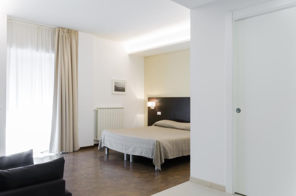Le Stanze Sul Corso Bed & Breakfast Pescara Exterior foto