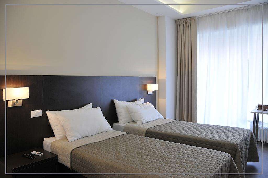 Le Stanze Sul Corso Bed & Breakfast Pescara Cameră foto